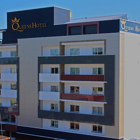 Queens Hotel Angeles City מראה חיצוני תמונה